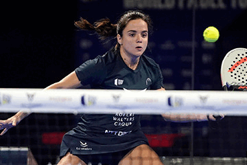 Paula Josemaría playing padel powered by Robert Walters