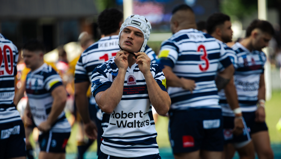 brothers rugby club wearing robert walters jerseys